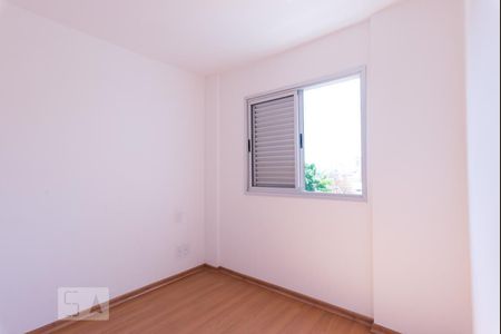 Quarto 1 de apartamento para alugar com 2 quartos, 85m² em Castelo, Belo Horizonte