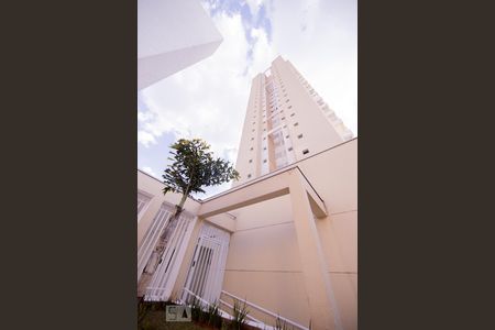 Apartamento à venda com 60m², 2 quartos e 2 vagasFachada