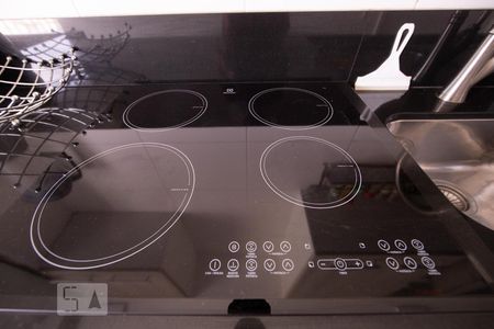 Apartamento à venda com 60m², 2 quartos e 2 vagasCooktop