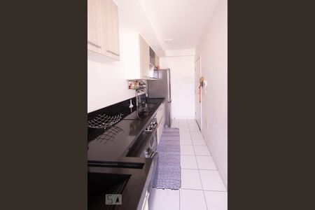 Apartamento à venda com 60m², 2 quartos e 2 vagasCozinha