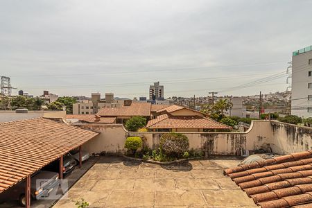 Casa à venda com 386m², 3 quartos e 8 vagasVista do Quarto 1