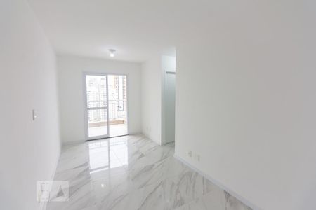 Sala de apartamento para alugar com 2 quartos, 50m² em Vila Romana, São Paulo