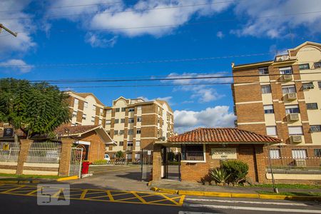 Apartamento à venda com 56m², 3 quartos e 1 vaga Apartamento à venda com 56m², 3 quartos e 1 vagaFachada