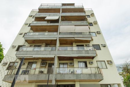 Apartamento à venda com 89m², 3 quartos e 1 vagaFachada