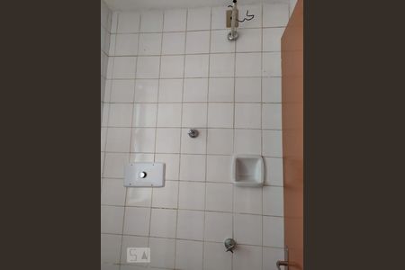 Apartamento para alugar com 75m², 3 quartos e 1 vaga Apartamento para alugar com 75m², 3 quartos e 1 vagaBanheiro de Serviço