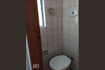 Apartamento para alugar com 75m², 3 quartos e 1 vaga Apartamento para alugar com 75m², 3 quartos e 1 vagaBanheiro de Serviço