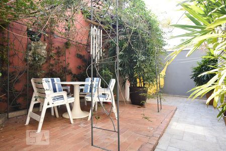 Quintal de casa de condomínio para alugar com 3 quartos, 135m² em Jardim Ampliação, São Paulo