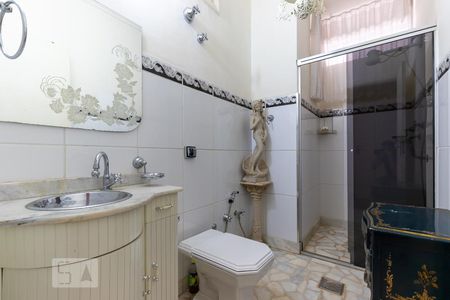 Apartamento à venda com 151m², 3 quartos e 1 vaga Apartamento à venda com 151m², 3 quartos e 1 vagaBanheiro