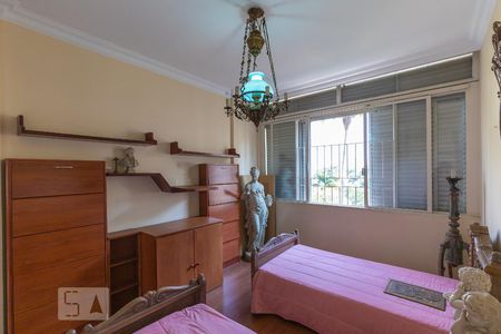 Apartamento à venda com 151m², 3 quartos e 1 vaga Apartamento à venda com 151m², 3 quartos e 1 vagaQuarto