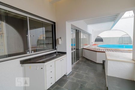Apartamento à venda com 170m², 3 quartos e 2 vagas Apartamento à venda com 170m², 3 quartos e 2 vagasChurrasqueira
