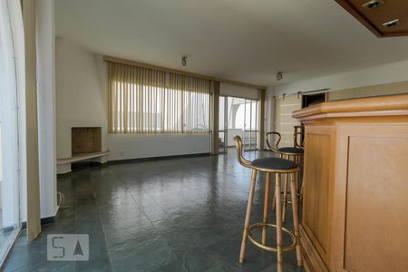 Apartamento à venda com 170m², 3 quartos e 2 vagas Apartamento à venda com 170m², 3 quartos e 2 vagasSala 2