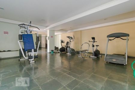 Apartamento à venda com 170m², 3 quartos e 2 vagas Apartamento à venda com 170m², 3 quartos e 2 vagasÁrea comum - Academia