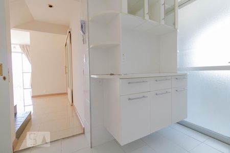 Apartamento à venda com 170m², 3 quartos e 2 vagas Apartamento à venda com 170m², 3 quartos e 2 vagasCozinha