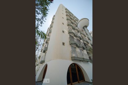 Apartamento à venda com 170m², 3 quartos e 2 vagas Apartamento à venda com 170m², 3 quartos e 2 vagasFachada