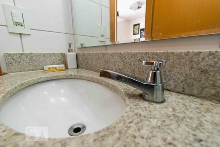 Pia do Banheiro de apartamento para alugar com 2 quartos, 49m² em Taguatinga Sul (taguatinga), Brasília