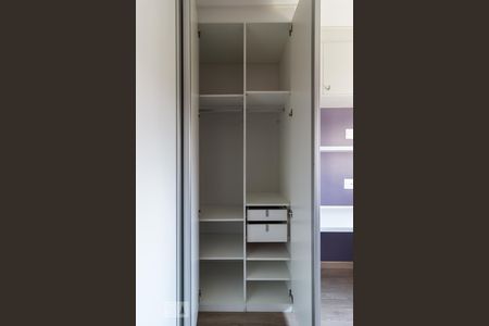 Apartamento à venda com 72m², 2 quartos e 1 vaga Apartamento à venda com 72m², 2 quartos e 1 vagaQuarto