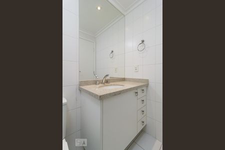 Apartamento à venda com 72m², 2 quartos e 1 vaga Apartamento à venda com 72m², 2 quartos e 1 vagaBanheiro suíte
