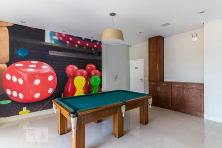 Apartamento à venda com 72m², 2 quartos e 1 vaga Apartamento à venda com 72m², 2 quartos e 1 vagaSalão de jogos adulto