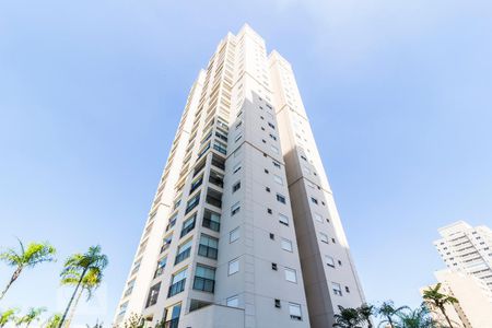 Apartamento à venda com 72m², 2 quartos e 1 vaga Apartamento à venda com 72m², 2 quartos e 1 vagaFachada