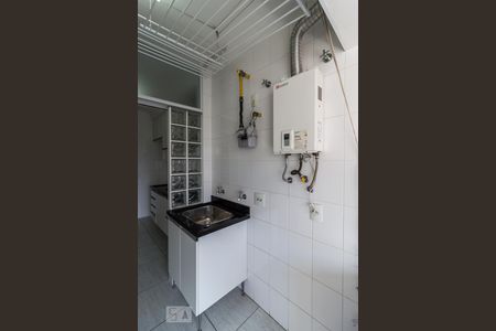 Apartamento à venda com 72m², 2 quartos e 1 vaga Apartamento à venda com 72m², 2 quartos e 1 vagaÁrea de serviço