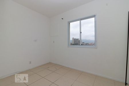 Quarto 1 de apartamento para alugar com 2 quartos, 53m² em Del Castilho, Rio de Janeiro