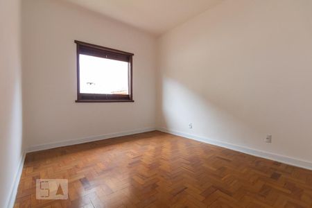 Casa à venda com 156m², 3 quartos e 2 vagasQuarto 3