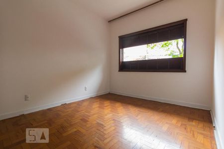 Casa à venda com 156m², 3 quartos e 2 vagasQuarto 1