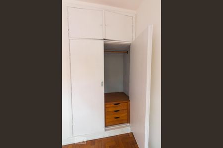 Casa à venda com 156m², 3 quartos e 2 vagasQuarto 1