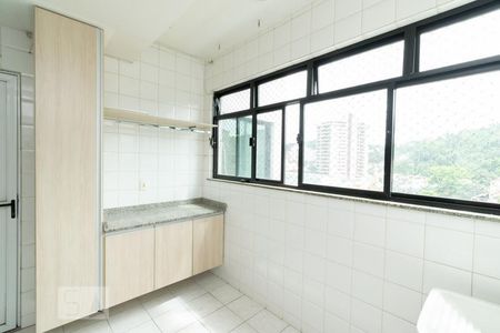 Apartamento para alugar com 102m², 3 quartos e 1 vagaÁrea de Serviço