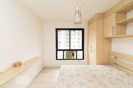 Apartamento para alugar com 102m², 3 quartos e 1 vagaSuíte