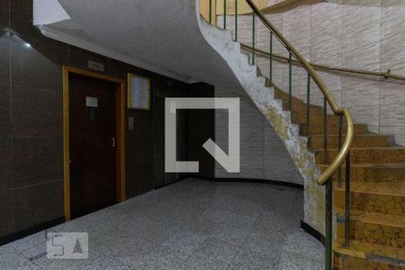 Studio à venda com 28m², 1 quarto e sem vaga Studio à venda com 28m², 1 quarto e sem vagaHall de Entrada