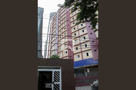 Studio à venda com 28m², 1 quarto e sem vaga Studio à venda com 28m², 1 quarto e sem vagaFachada