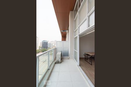 Apartamento à venda com 84m², 1 quarto e 1 vagaVaranda