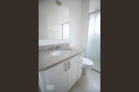 banheiro de apartamento à venda com 3 quartos, 89m² em Parque Prado, Campinas