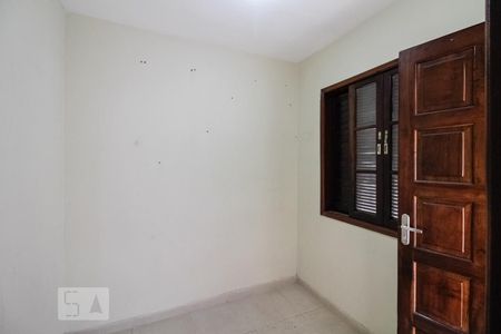 Casa à venda com 165m², 3 quartos e 2 vagas Casa à venda com 165m², 3 quartos e 2 vagasQuarto de Serviço
