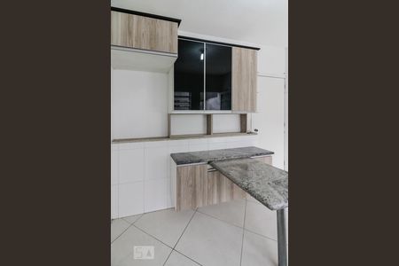 Casa à venda com 165m², 3 quartos e 2 vagas Casa à venda com 165m², 3 quartos e 2 vagasCozinha