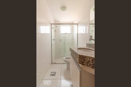 Apartamento à venda com 194m², 3 quartos e 2 vagasBanheiro 2