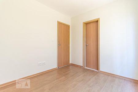 Apartamento à venda com 194m², 3 quartos e 2 vagasQuarto 2 - Suíte