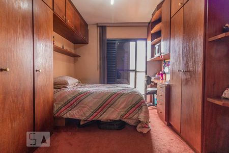 Apartamento à venda com 140m², 3 quartos e 3 vagasQuarto 2