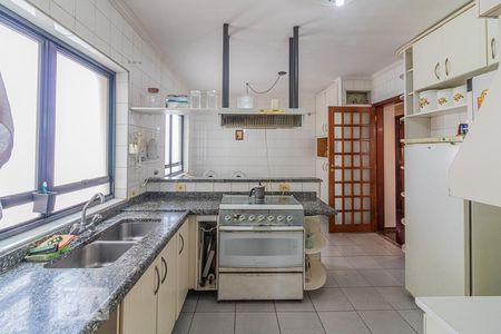 Apartamento à venda com 140m², 3 quartos e 3 vagasCozinha