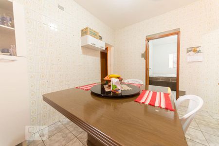 Casa à venda com 160m², 3 quartos e 1 vaga Casa à venda com 160m², 3 quartos e 1 vagaSala