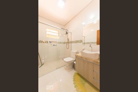 Casa à venda com 160m², 3 quartos e 1 vaga Casa à venda com 160m², 3 quartos e 1 vagaBanheiro