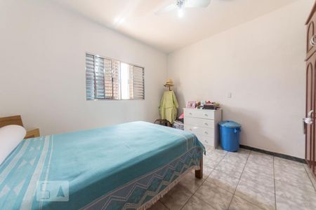 Casa à venda com 160m², 3 quartos e 1 vaga Casa à venda com 160m², 3 quartos e 1 vagaQuarto 2
