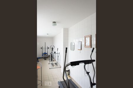 Apartamento para alugar com 90m², 2 quartos e 1 vaga Apartamento para alugar com 90m², 2 quartos e 1 vagaÁrea comum - Academia