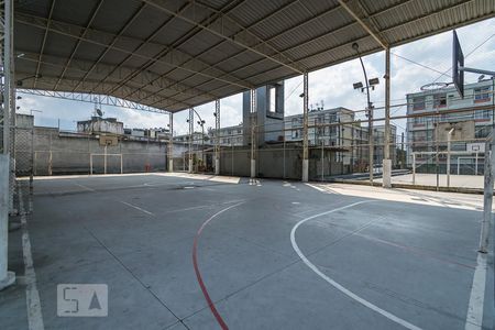 Apartamento à venda com 60m², 2 quartos e 1 vagaÁrea comum - Quadra 2 coberta