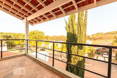 Casa de condomínio à venda com 300m², 4 quartos e 2 vagasQuarto 4 - Sacada