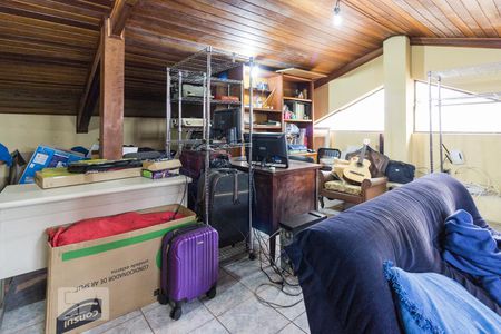 Casa à venda com 545m², 5 quartos e 6 vagasSótão