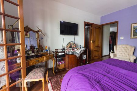 Casa à venda com 545m², 5 quartos e 6 vagasSuite 4