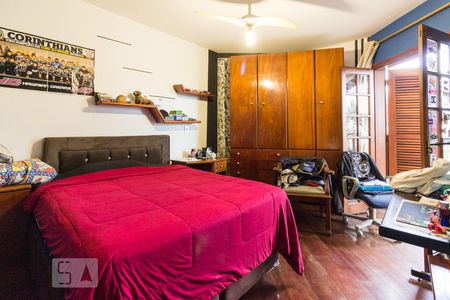 Casa à venda com 545m², 5 quartos e 6 vagasSuite 3