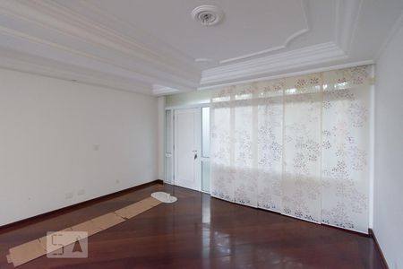 Sala de casa de condomínio à venda com 4 quartos, 433m² em Chácara Santo Antônio (zona Sul), São Paulo